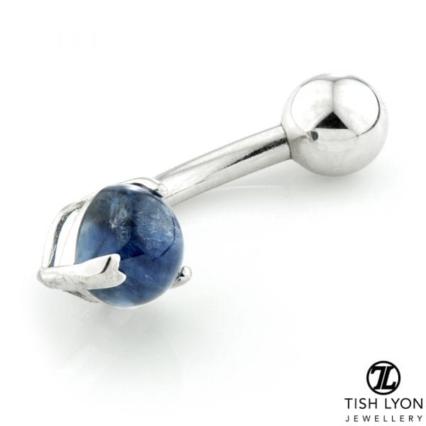 14CT GOLD SAPPHIRE PRONG SET HEART NAVEL - Image 2
